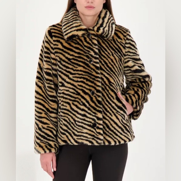 KATE SPADE NOVELTY ZEBRA FAUX FUR COAT SIZE LARGE NWT COZY FALL AUTUMN COAT - Picture 5 of 6